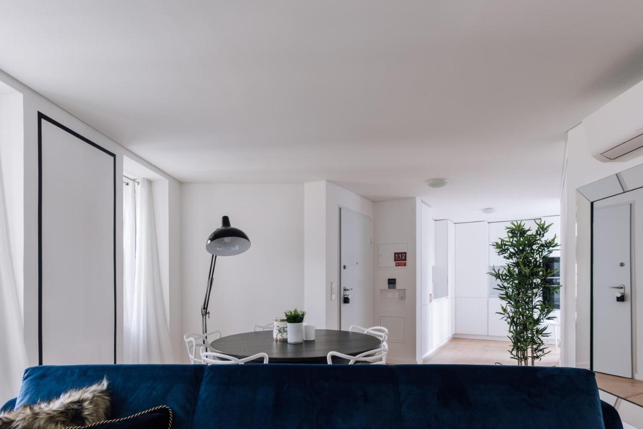 City Stays Martim Moniz Apartments Lisbona Esterno foto