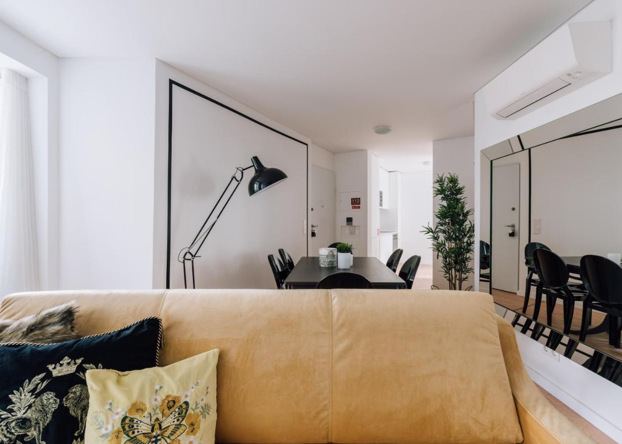 City Stays Martim Moniz Apartments Lisbona Esterno foto