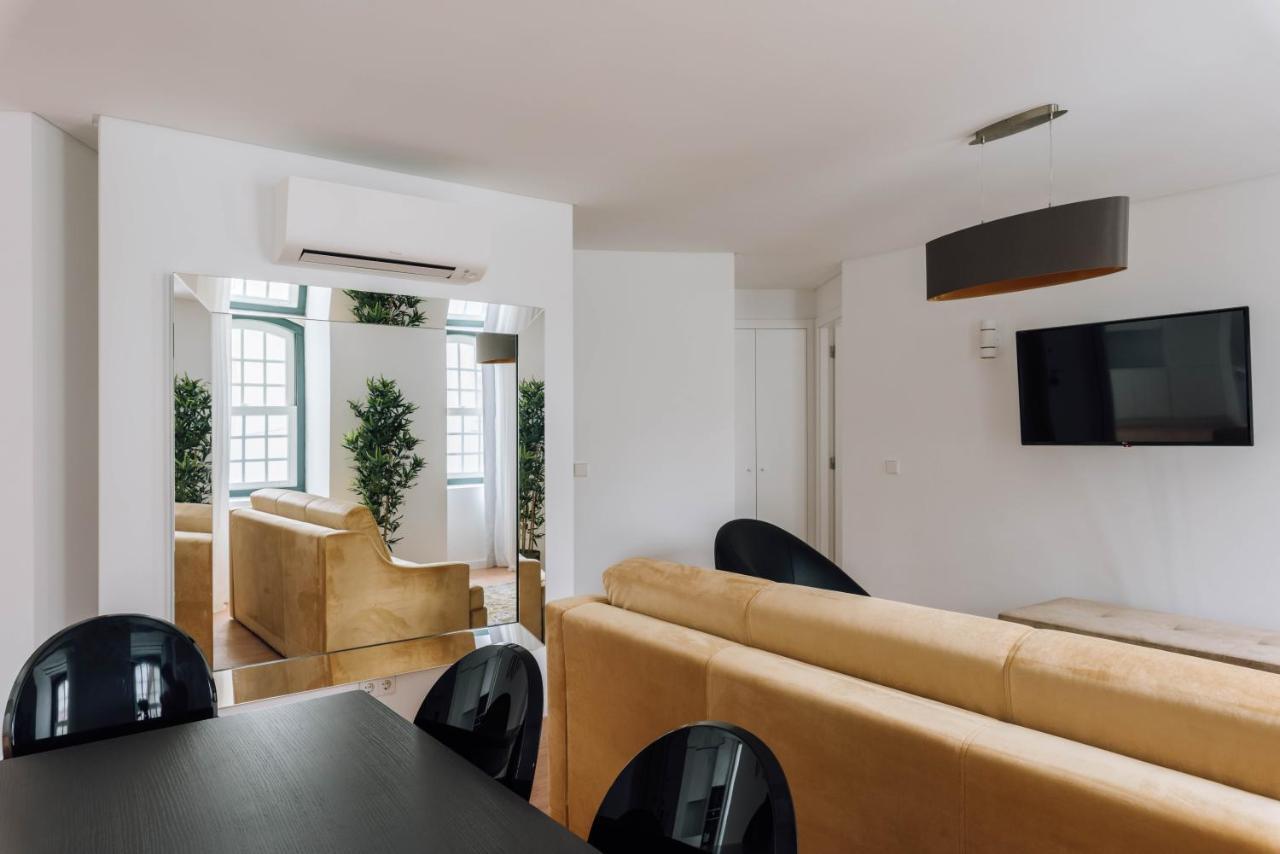 City Stays Martim Moniz Apartments Lisbona Esterno foto