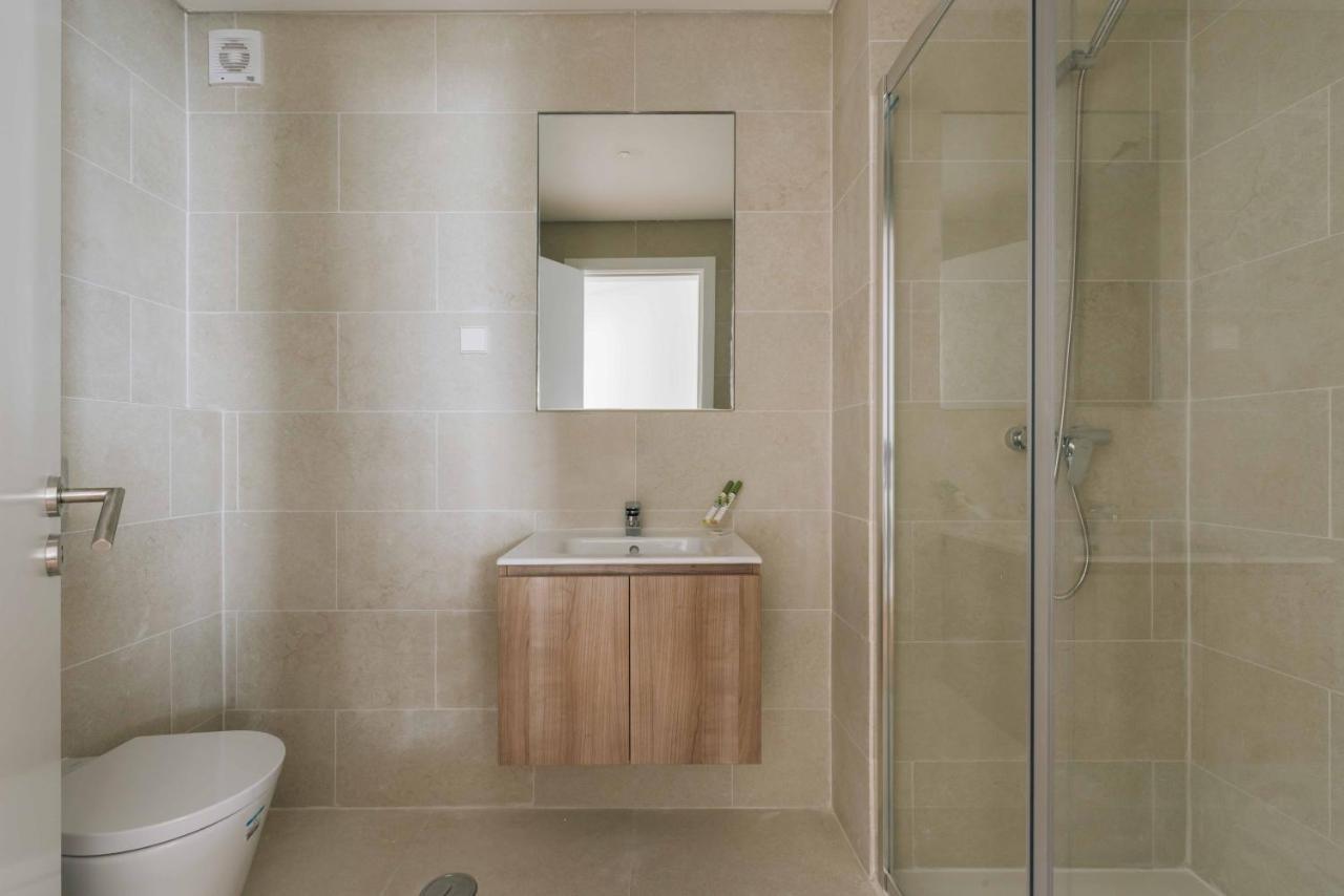 City Stays Martim Moniz Apartments Lisbona Esterno foto